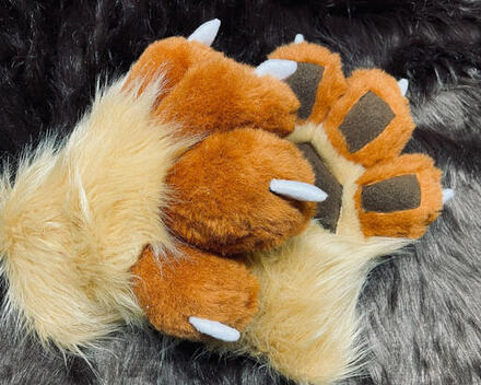 Chunky Canine Paws