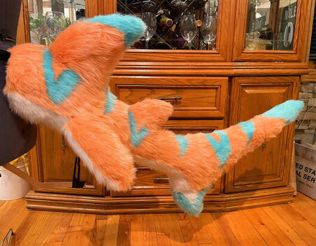 Upright Shark Tail