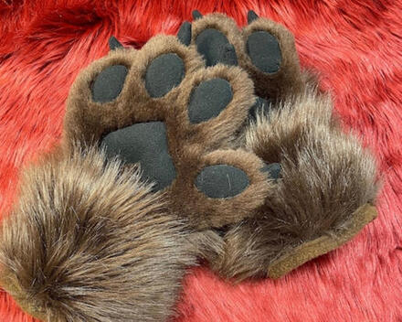 Retro Handpaws